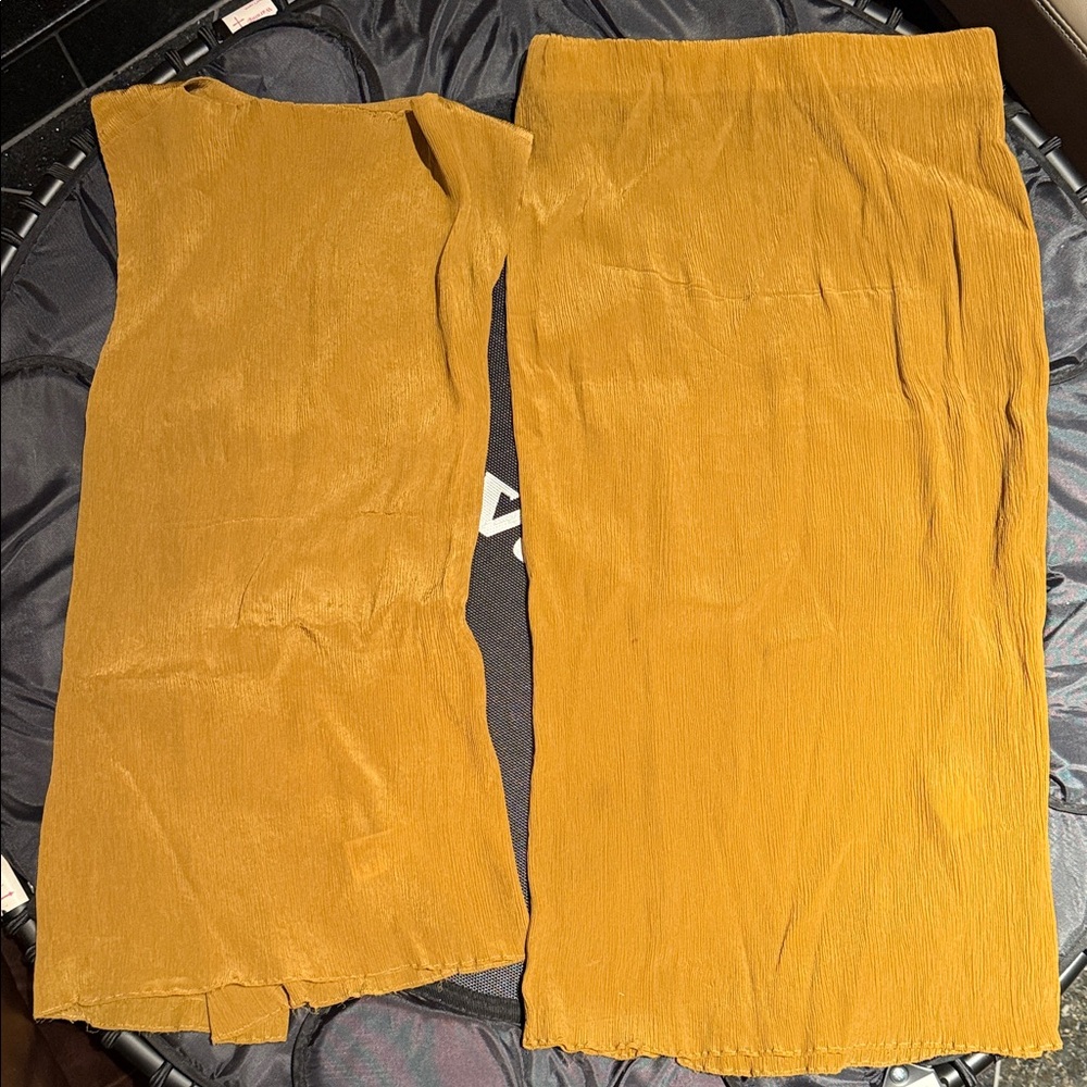 Cos Two-Piece Set